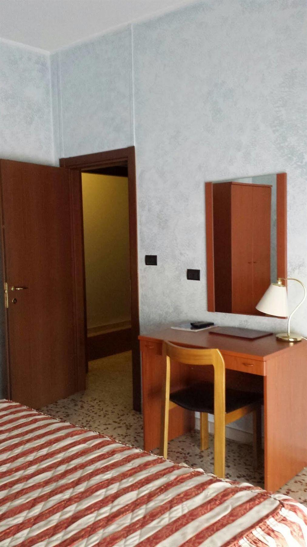 Hotel Frejus Collegno Exterior photo