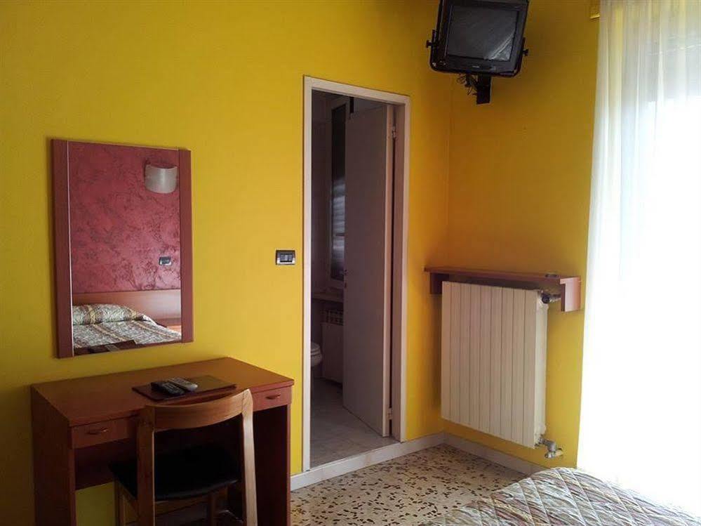 Hotel Frejus Collegno Exterior photo